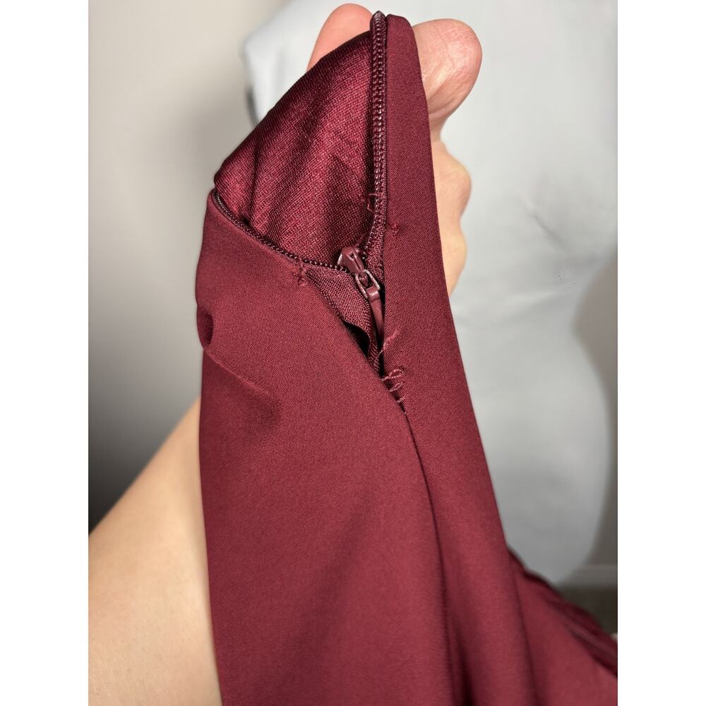 JJ's House NWT Mermaid Burgundy Long Prom Zip Asymmetric Sleeve Dress Size 4 - Picture 6 of 9